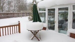 conservatory covered in snow